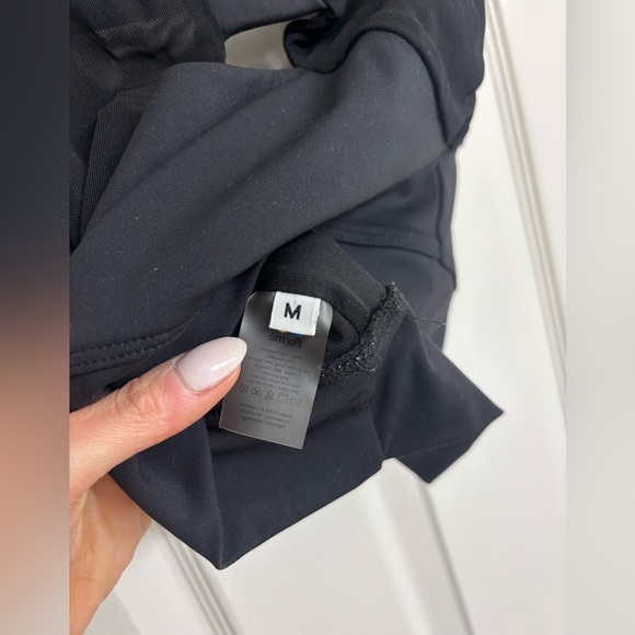 Black Forme Power Bra - Picture 6 of 13